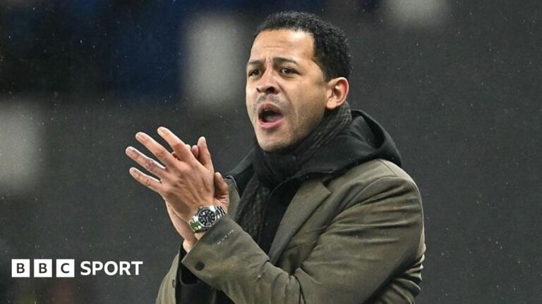 Chelsea manager latest: Liam Rosenior leading candidate to succeed Enzo Maresca Strasbourg manager Liam Rosenior clapping in the dugout
