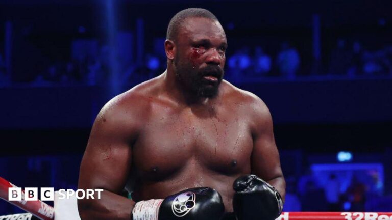 Derek Chisora v Deontay Wilder confirmed for O2 Arena in London on 4 April Derek Chisora in the ring