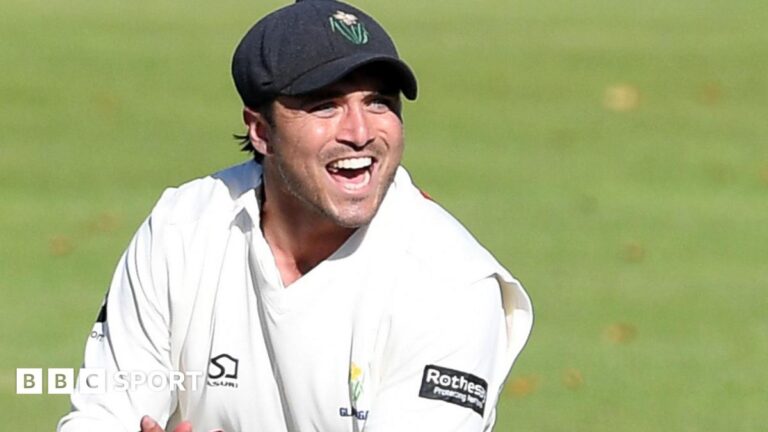 Kiran Carlson succeeds Sam Northeast as Glamorgan captain Kiran Carlson celebrates