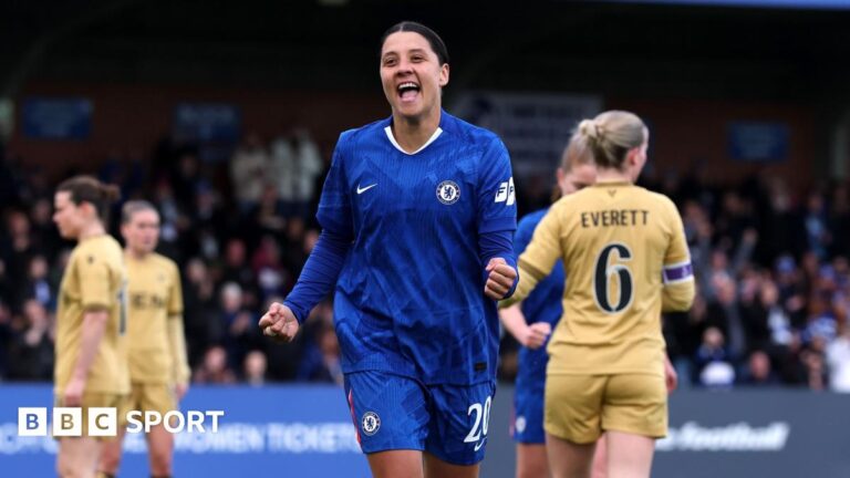 Sam Kerr celebrates