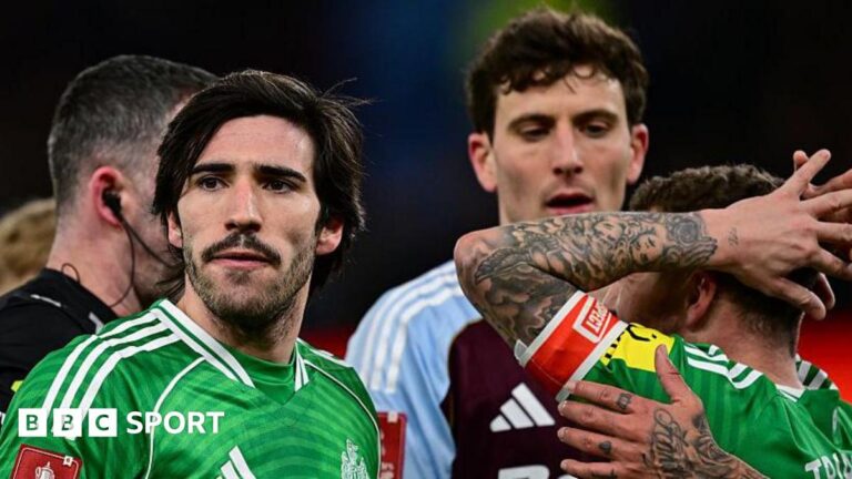 Aston Villa 1-3 Newcastle: An advert for VAR? How many big decisions were wrong in FA Cup tie? Newcastle complain to referee Chris Kavanagh
