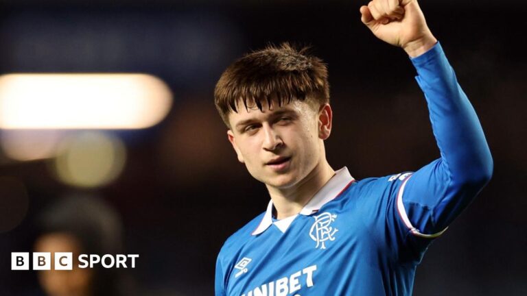 Mikey Moore: Is Tottenham loanee the answer to Rangers’ open-play issues? MIkey Moore dribbling against Kilmarnock