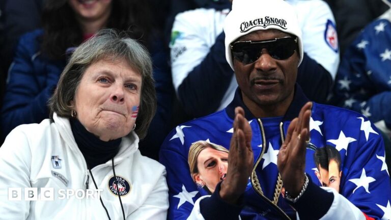 Winter Olympics 2026: Snoop Dogg takes centre stage but GB curlers shine again Snoop Dogg at the curling