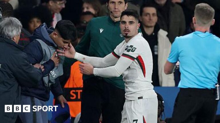 Ball boy push: Chelsea’s Pedro Neto apologises for pushing PSG ball boy Pedro Neto looks bemused after pushing a PSG ball boy over