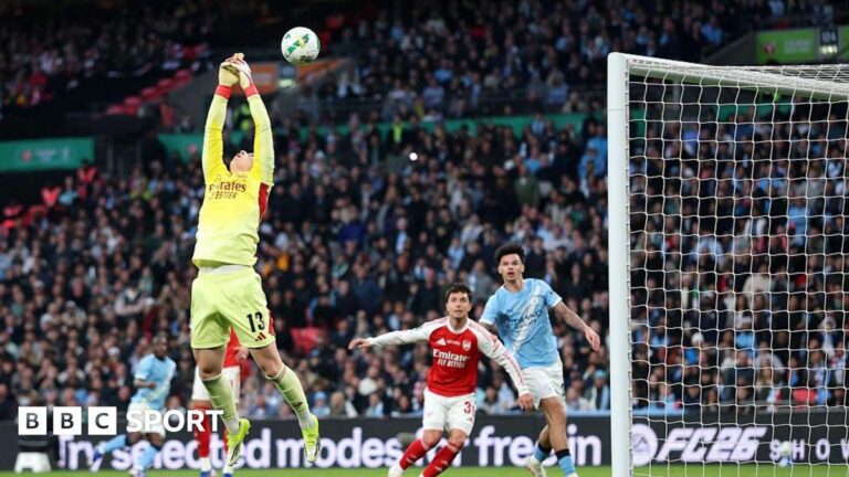 Kepa Arrizabalaga: Mikel Arteta’s ‘sentimental’ goalkeeping decision that hurt Arsenal Kepa Arrizabalaga drops the ball for Manchester City's opener