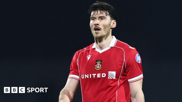 Kieffer Moore: Wrexham striker out of Wales’ World Cup play-offs Kieffer Moore