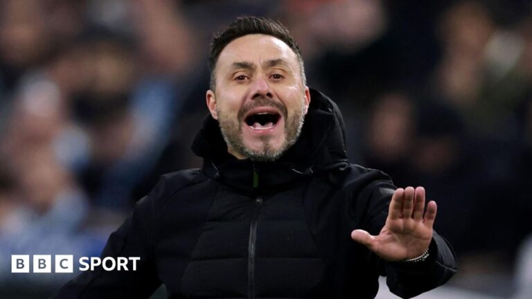 Roberto de Zerbi: Tottenham want Italian as next permanent head coach Roberto de Zerbi gestures from the touchline while Marseille boss