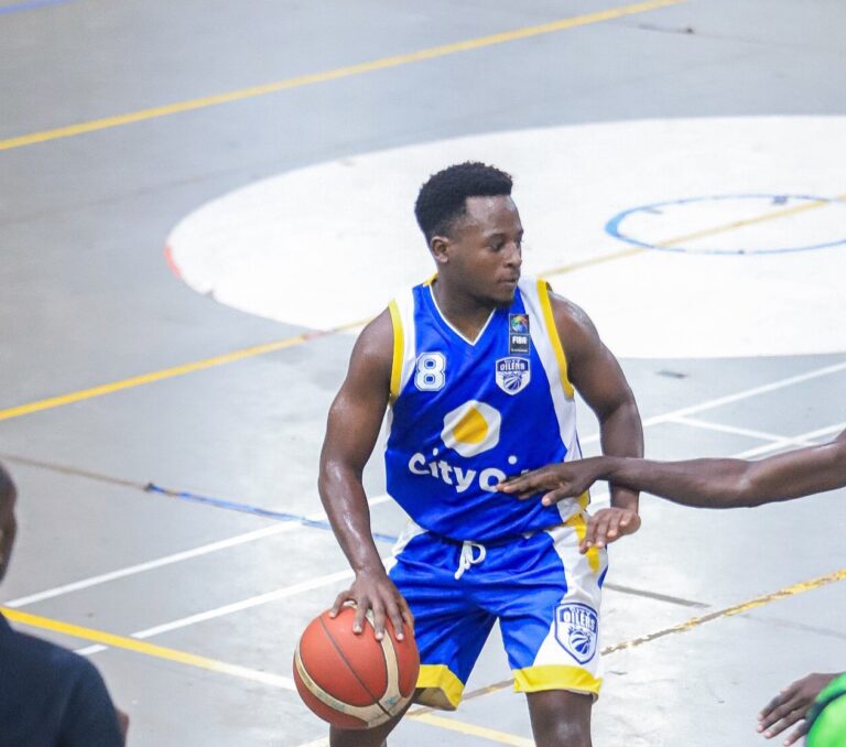 Unbeaten City Oilers face rising Jaguars