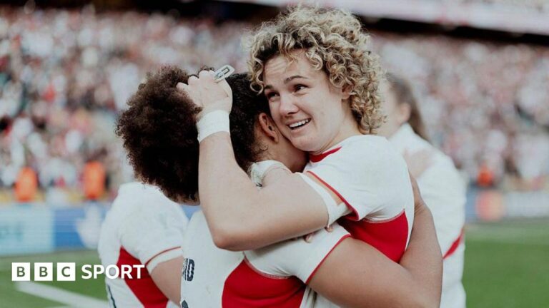 Ellie Kildunne: England full-back felt ‘really alone’ after World Cup win Ellie Kildunne hugging Tatyana Heard at full-time of the World Cup final