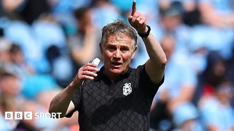Wrexham set for one last push against Middlesbrough – Phil Parkinson Wrexham manager Phil Parkinson