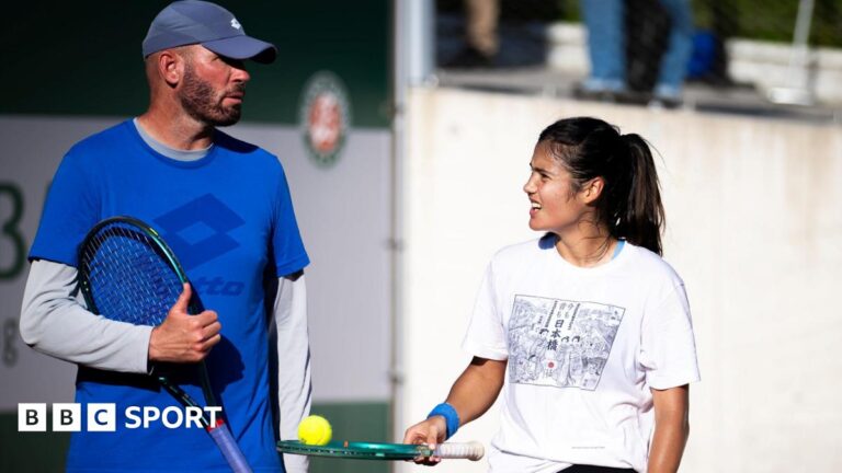 French Open 2026: Emma Raducanu on trust in rehired coach Andrew Richardson Emma Raducanu is given advice by her coach Andrew Richardson during a practice session at the 2026 French Open