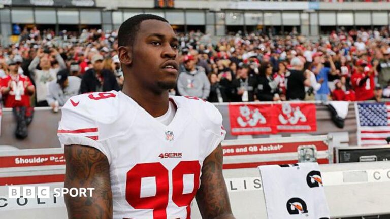 Aldon Smith dies: Former San Francisco 49ers defensive end dies aged 36 The San Francisco 49ers' Aldon Smith sits on the sidelines