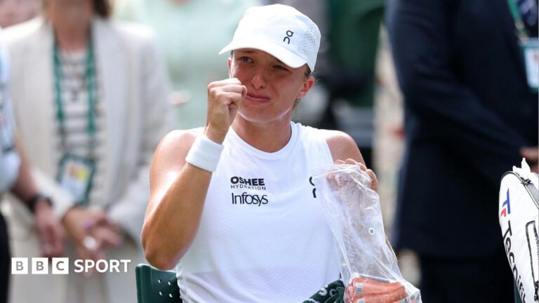 Wimbledon 2026 results: Iga Swiatek beats Taylor Townsend in scrappy start to title defence Iga Swiatek celebrates victory at Wimbledon