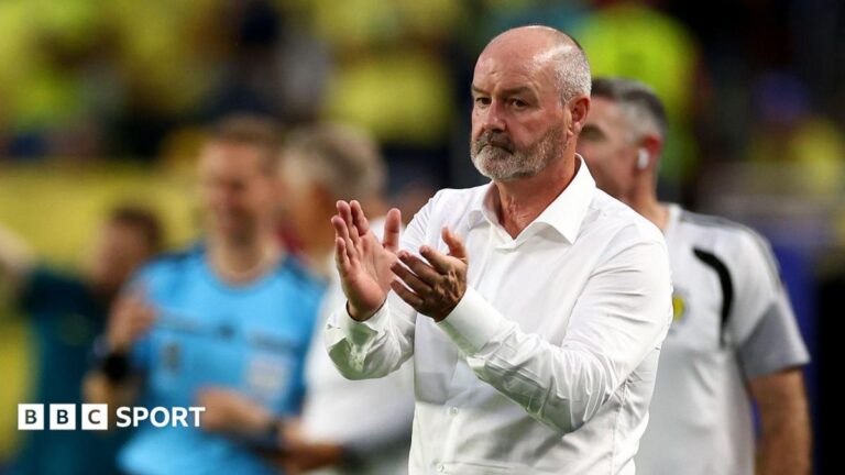 World Cup 2026: John McGinn & Steve Clarke rue Scotland mistakes against Brazil Scotland head coach Steve Clarke watches on during his side's 3-0 loss against Brazil