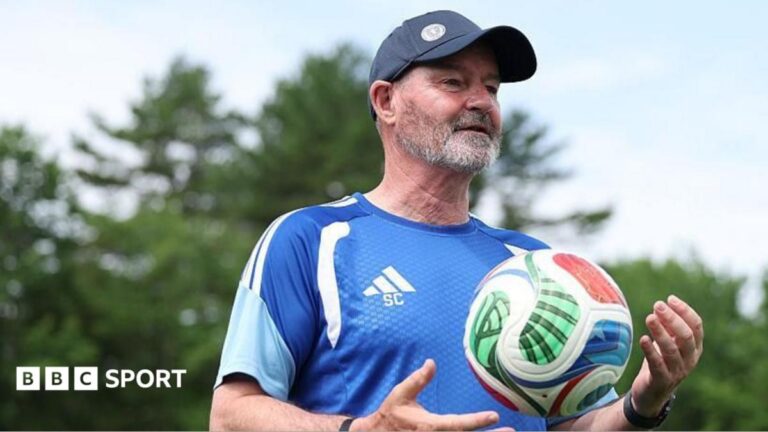 World Cup 2026: Steve Clarke’s ‘cartwheels at breakfast’ show Scotland culture shift Andy Robertson and Steve Clarke celebrate Scotland's win over Haiti at the World Cup