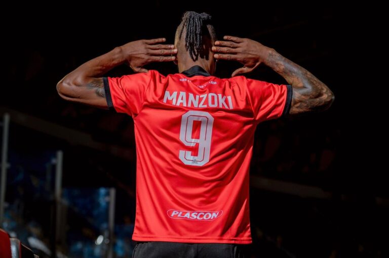 Vipers take shirt quantity off Kimera and hand it straight to Manzoki – The Panorama Uganda Vipers take shirt quantity off Kimera and hand it straight to Manzoki