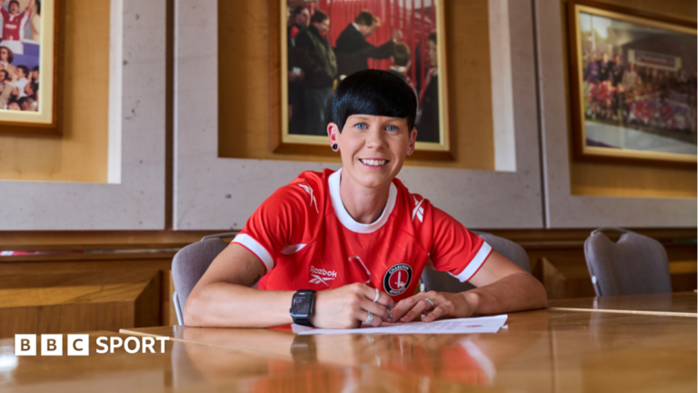 Women’s Super League: Charlton sign Leicester’s Ashleigh Neville Ashleigh Neville