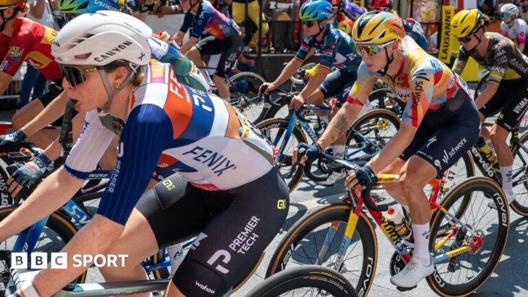 Tour de France Femmes 2026: Officials check riders’ clothing amid concerns about bra padding Cyclists compete at Tour de France Femme 2026